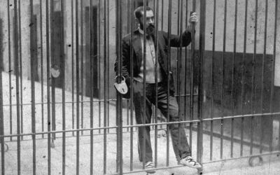 Isilik bazagoz danok zer dozue entzuten