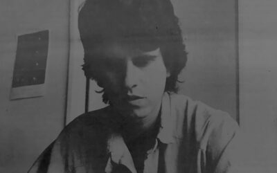 Mundu bat da nobela, bibentziari asko esijitzen dion mundu bat nire kasuan