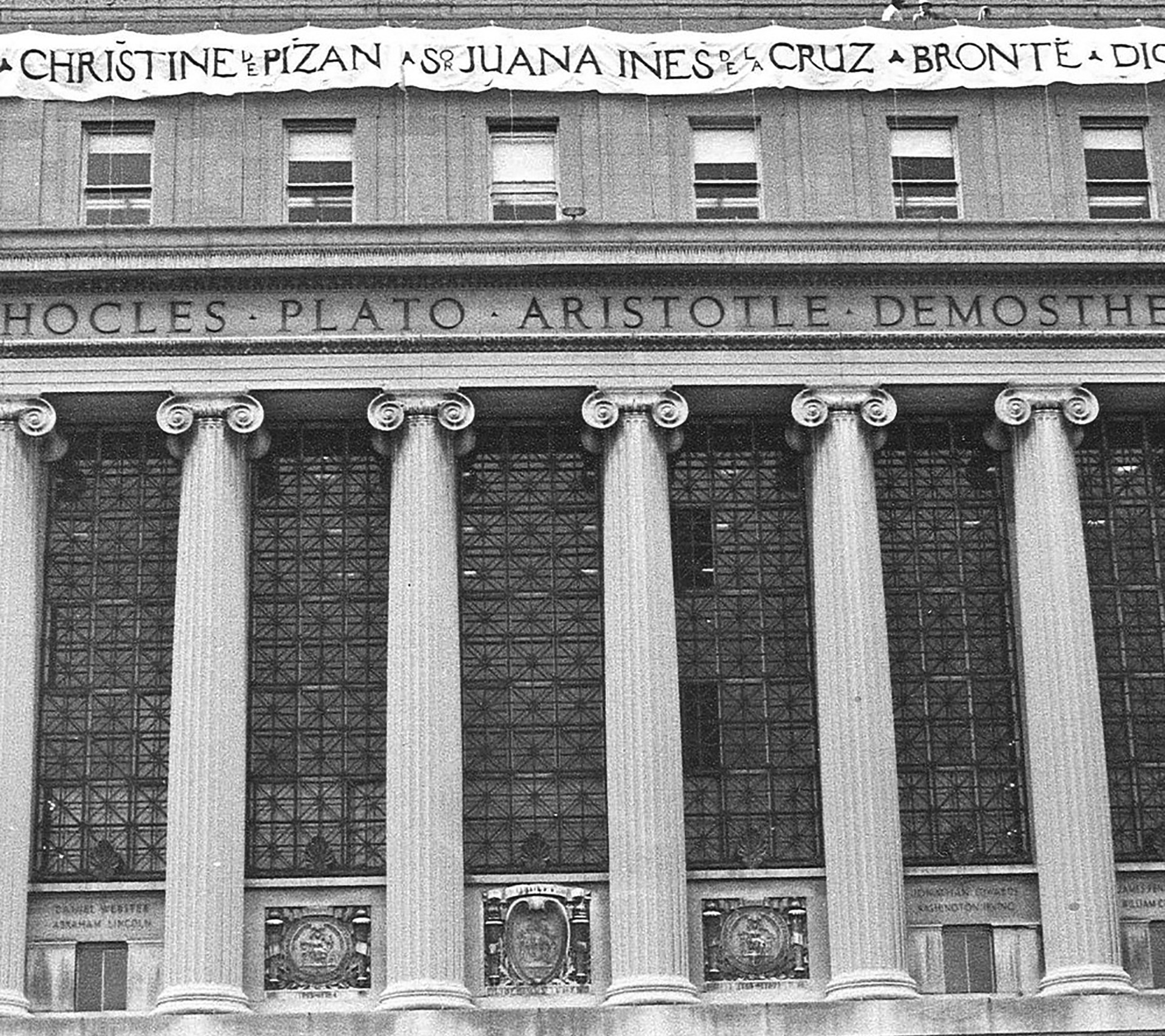 Literatura kanona aldatzeko ekintza Columbia unibertsitatean 1989. urtean